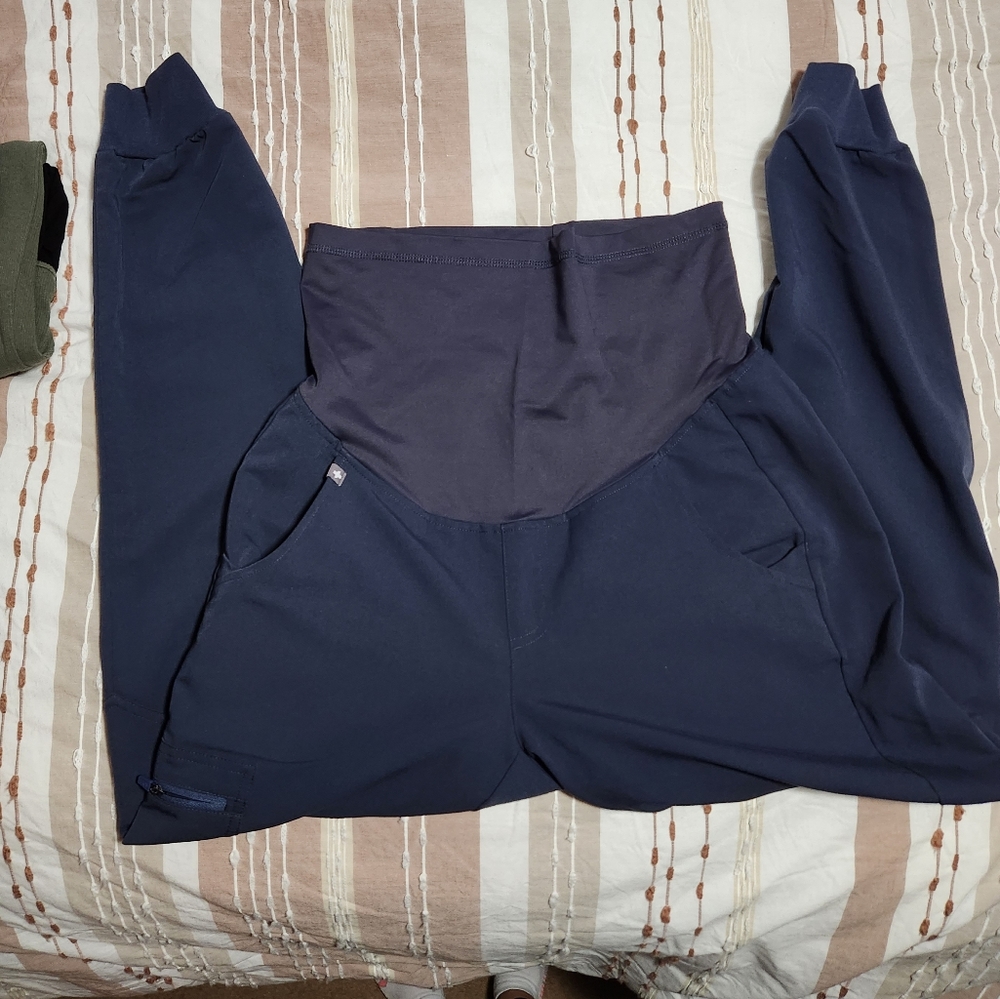 Small figs maternity night sky Joggers